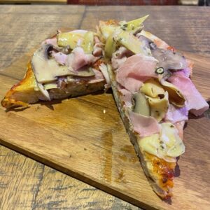 Pizza Capricciosa - ración